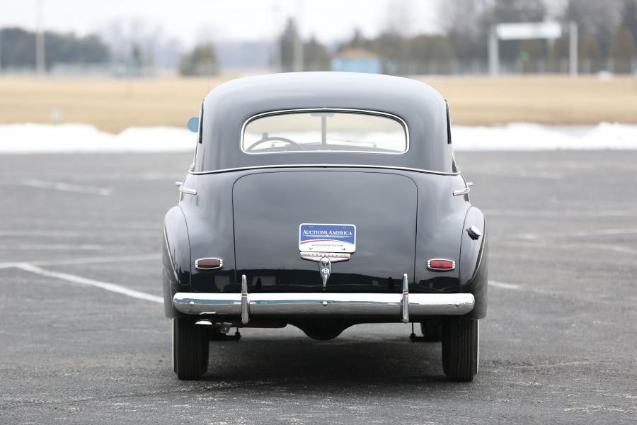  Chevrolet Special DeLuxe 2-Door Town Sedan 1941 года  (фото 4 из 9)